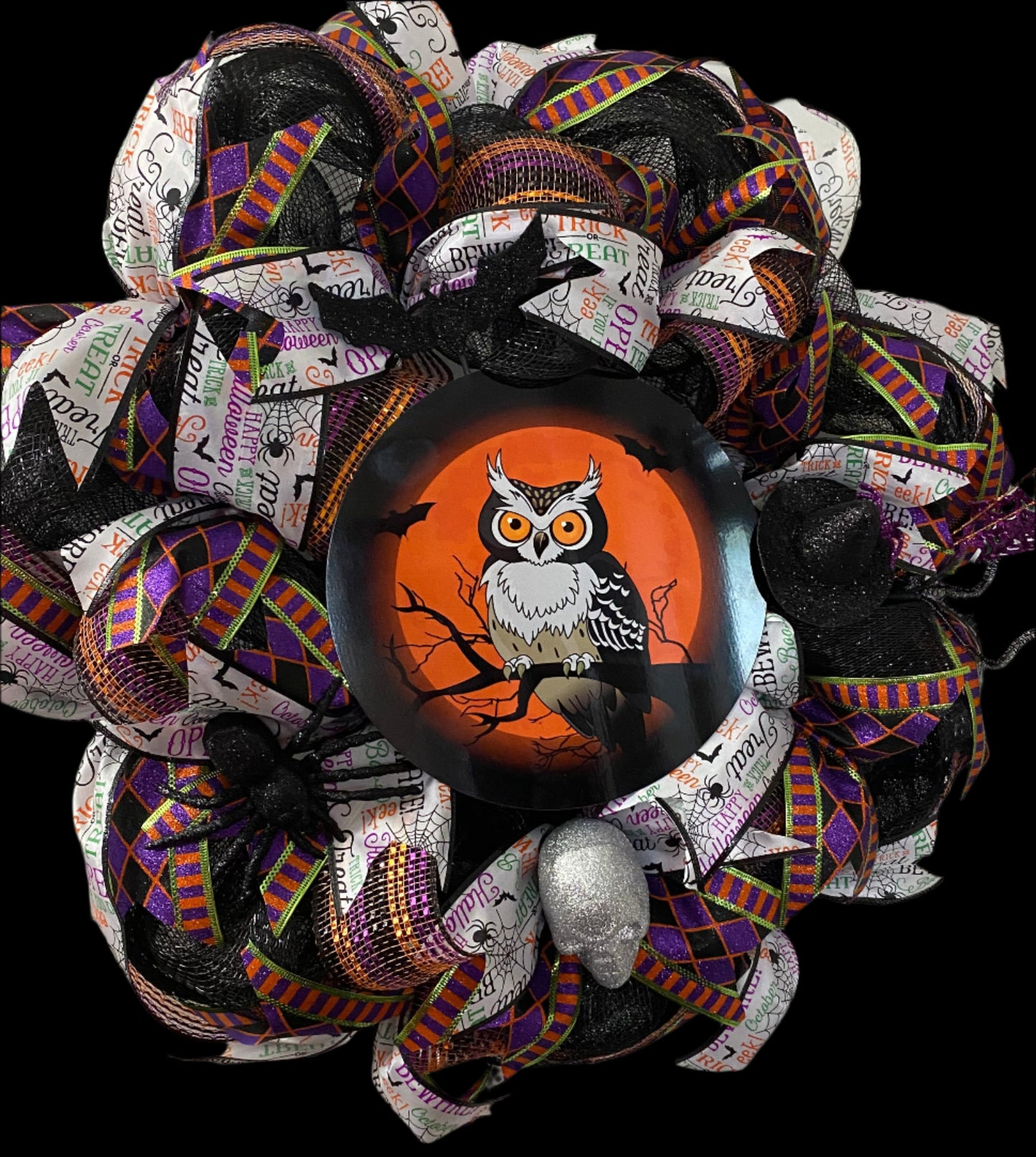Who's There Wreath
