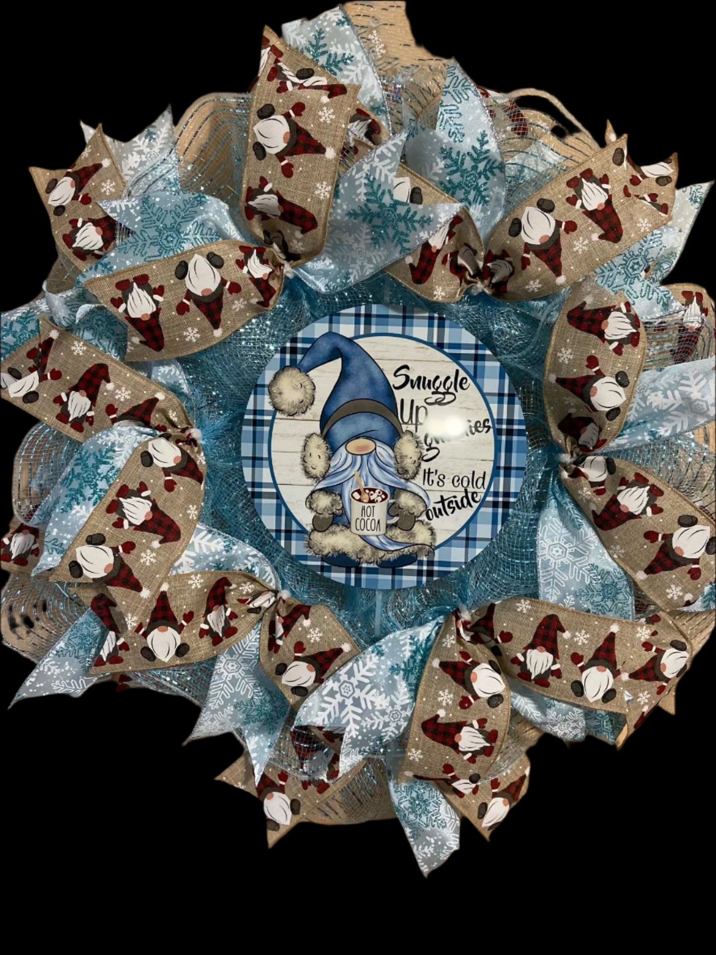 Snuggle Up Gnomies Wreath